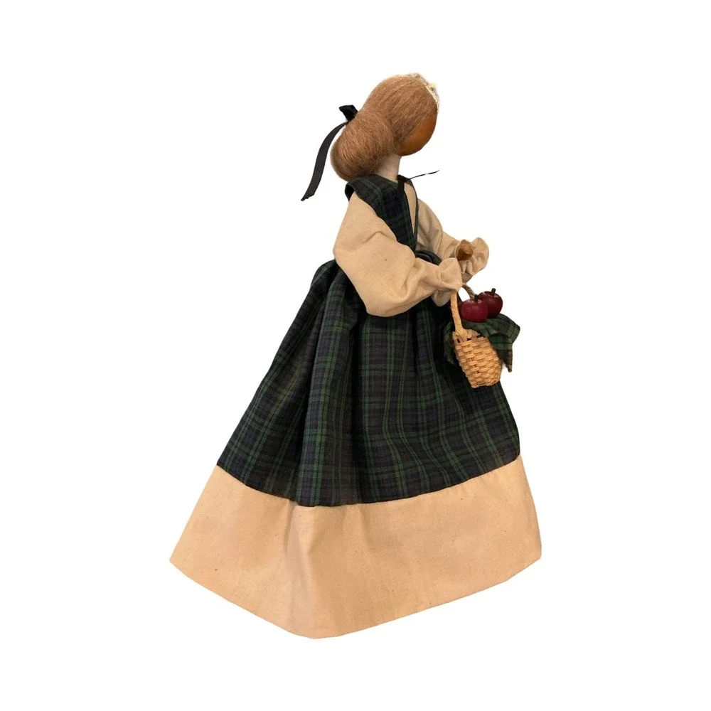 Country Crafts Vintage 10in Faceless Folk Art Doll Plaid Dress Apple Basket PA